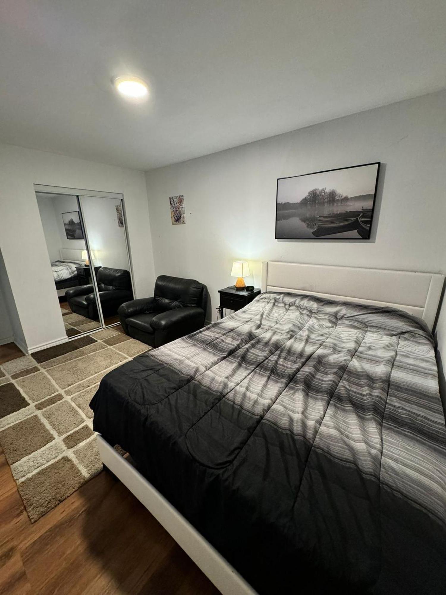 28 Bingham Road Hotel Брамптън Екстериор снимка